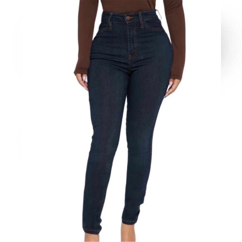 Women's Dark Blue Jeans